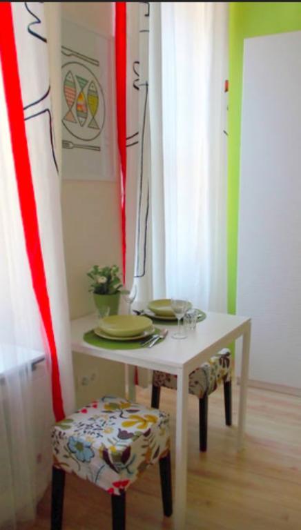 Bpm-Modern Szondi Studio Budapest Exteriör bild